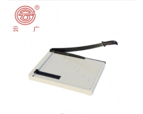 Резак для бумаги сабельный Yunguang YG-BPS-03 B4  с фиксатором металл